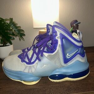 Nike Kids' Purple and Blue Basketball Sneakers worn 3x